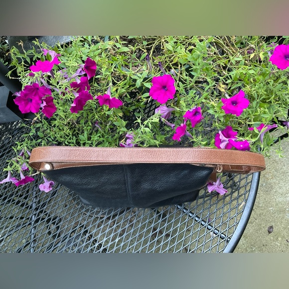 Petusco Made In Spain Black & Brown Gold Lining Genuine Leather Bag! - Picture 16 of 16